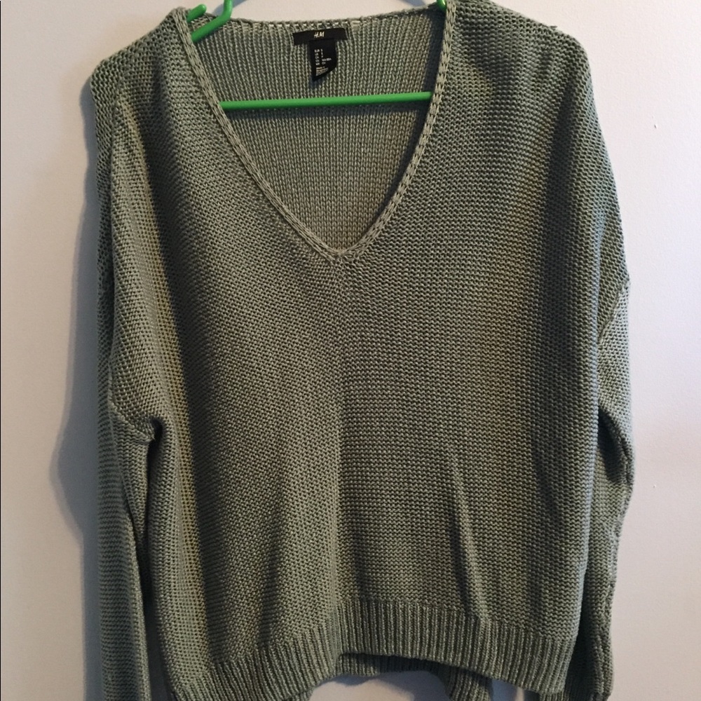Light green sweater